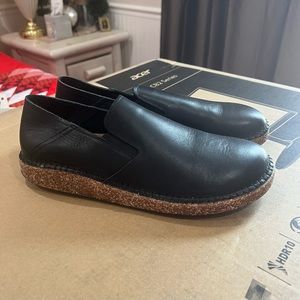 Genuine Leather Birkenstock Callan Shoes Size 11 Black